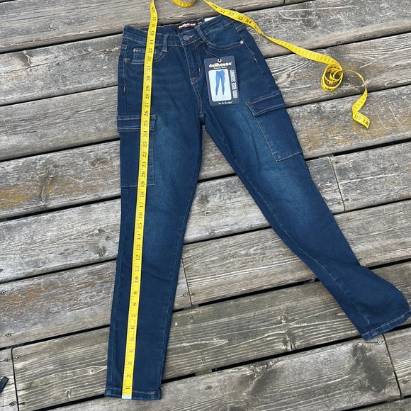 NWT Dollhouse Jeans - Picture 13 of 13